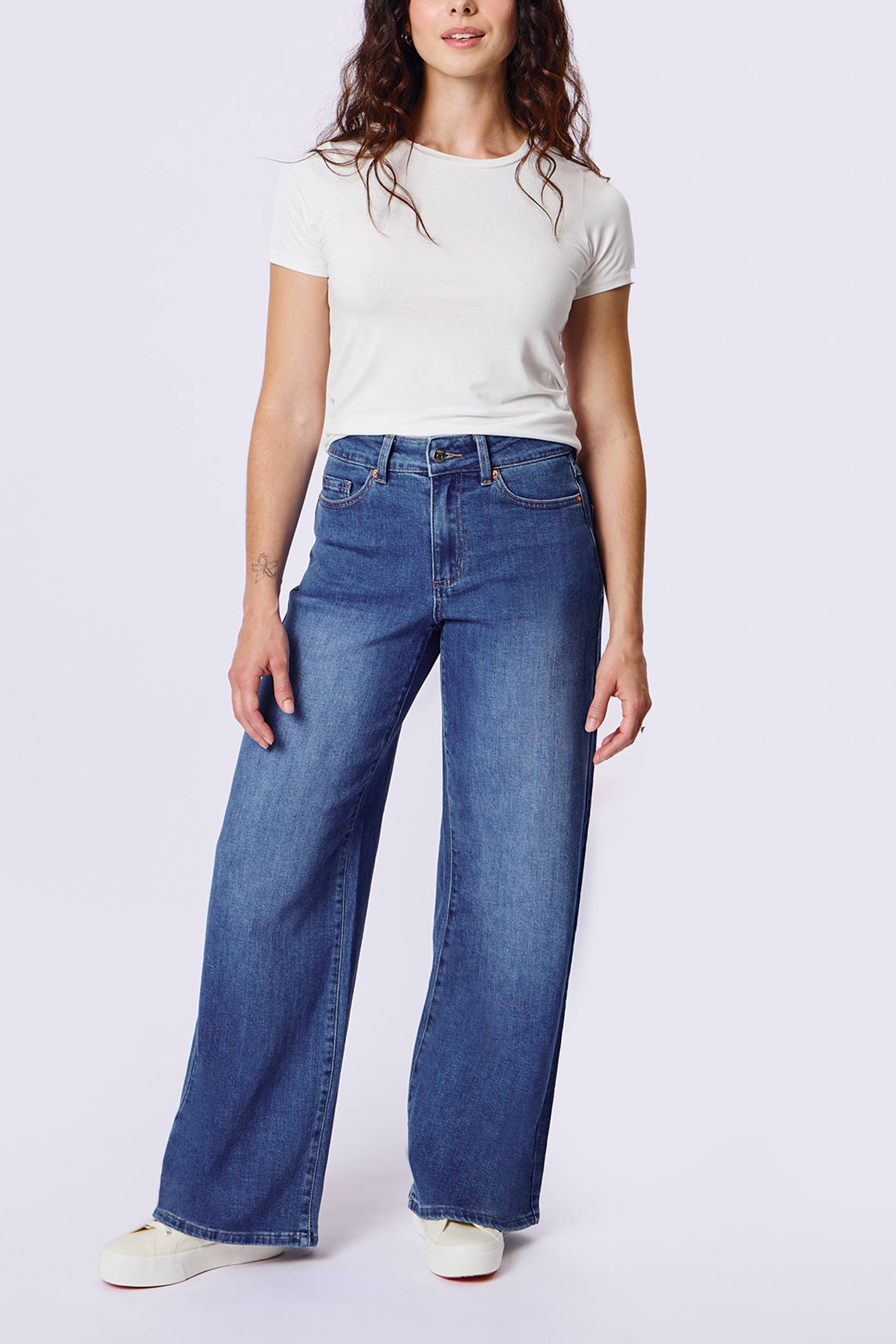 Aurora Jeans Blue | High-Waisted Wide-Leg Jeans by Dailystory
