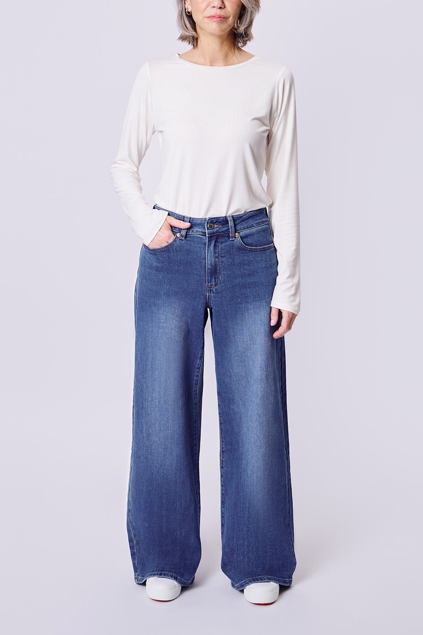 Aurora Jeans Blue | High-Waisted Wide-Leg Jeans by Dailystory