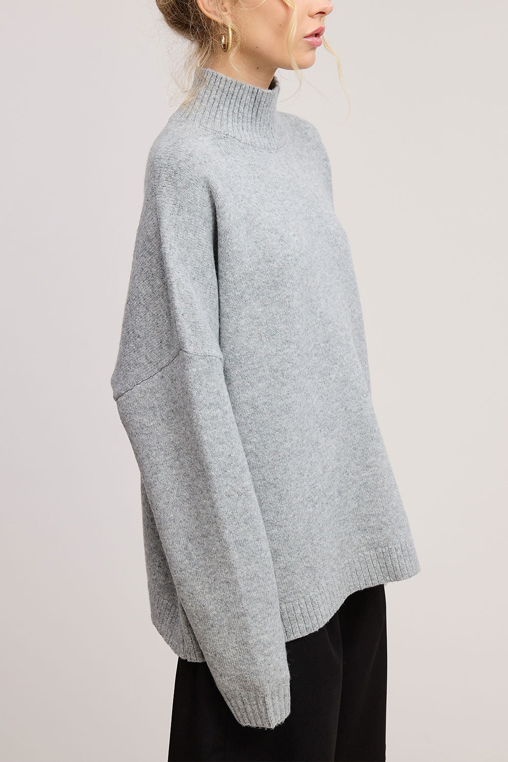 Lander | Oversized Grey Knitted Sweater