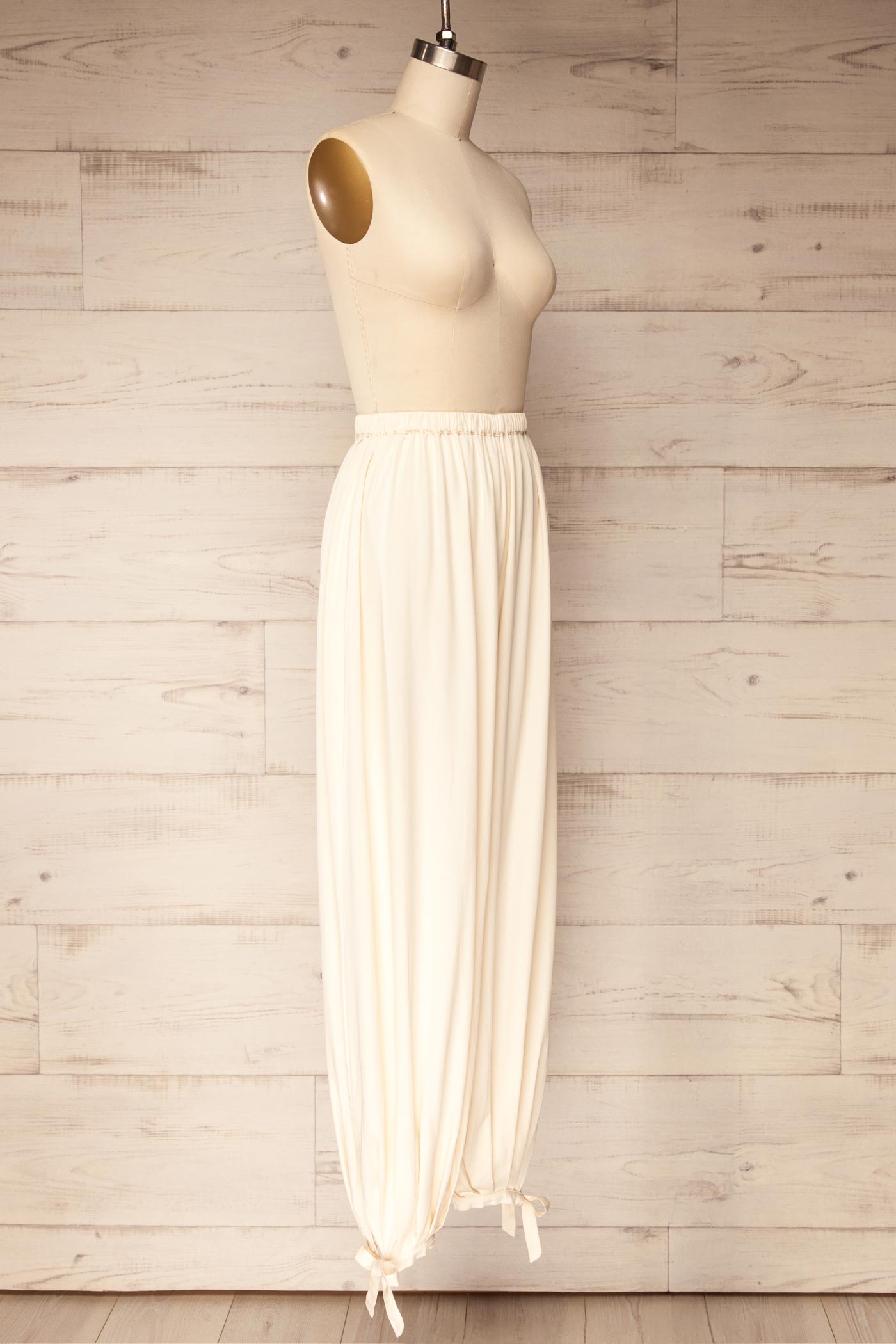 Mumbai Beige | Parachute Pants with Ankle Bows