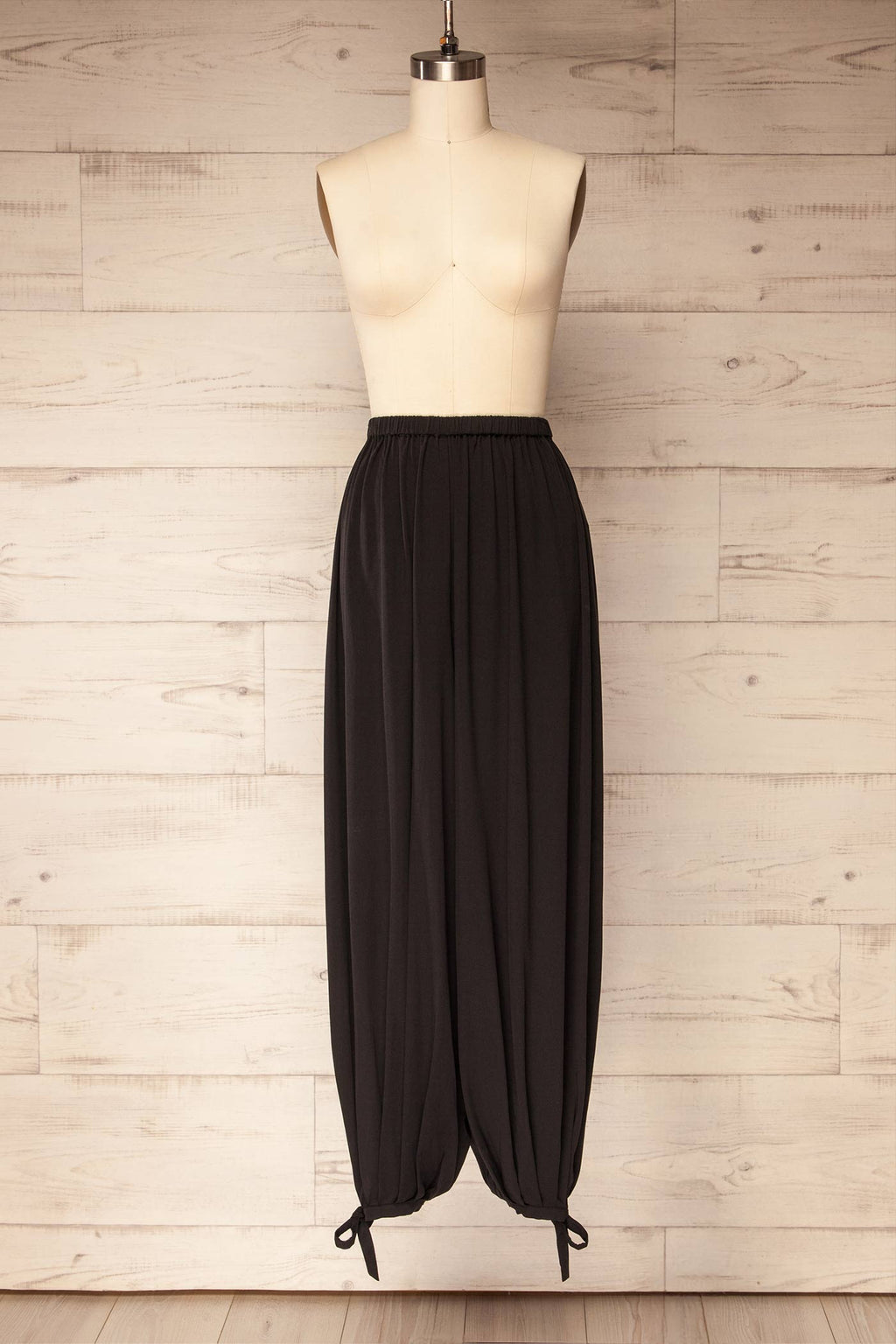Mumbai Black | Parachute Pants with Ankle Bows