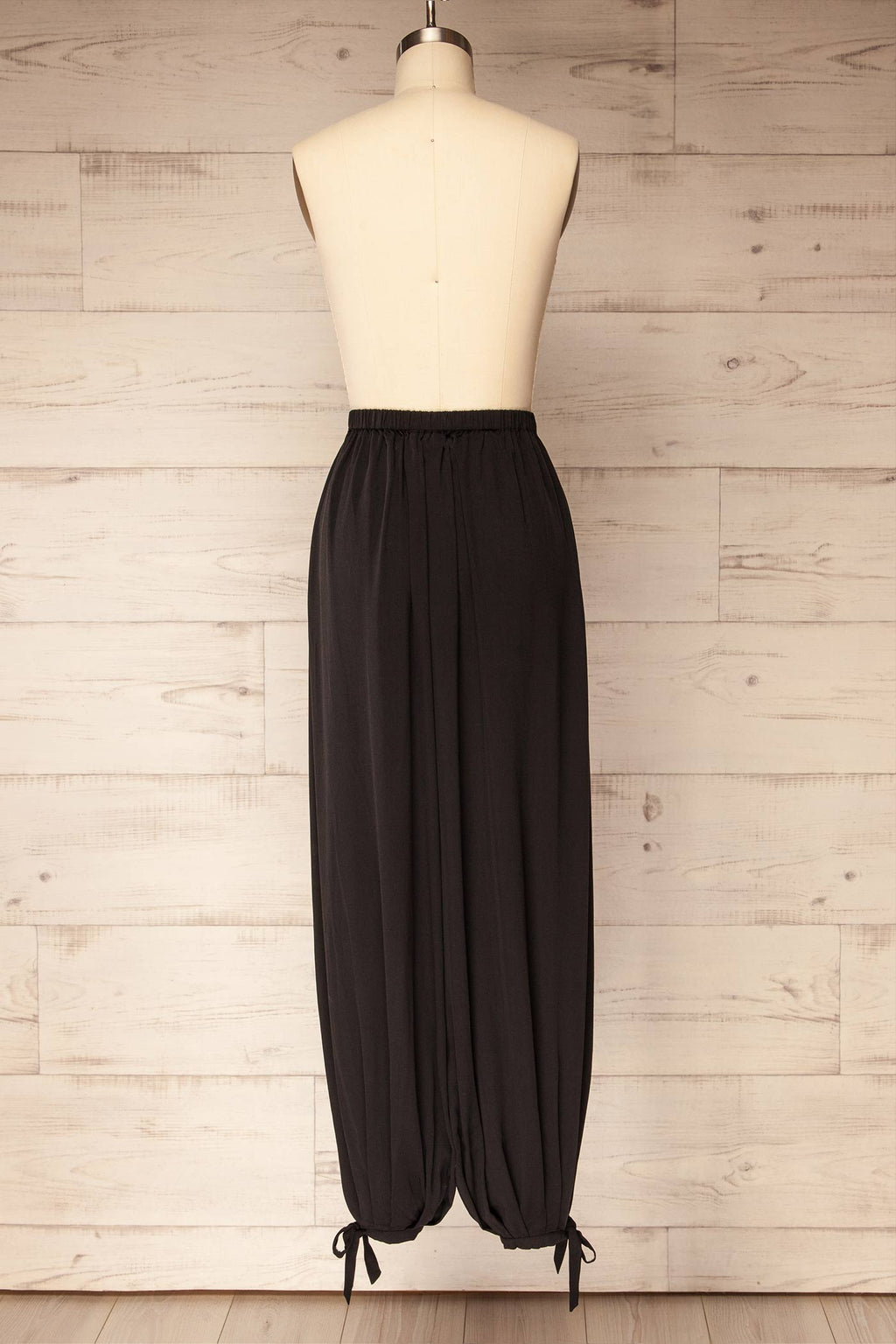 Mumbai Black | Parachute Pants with Ankle Bows