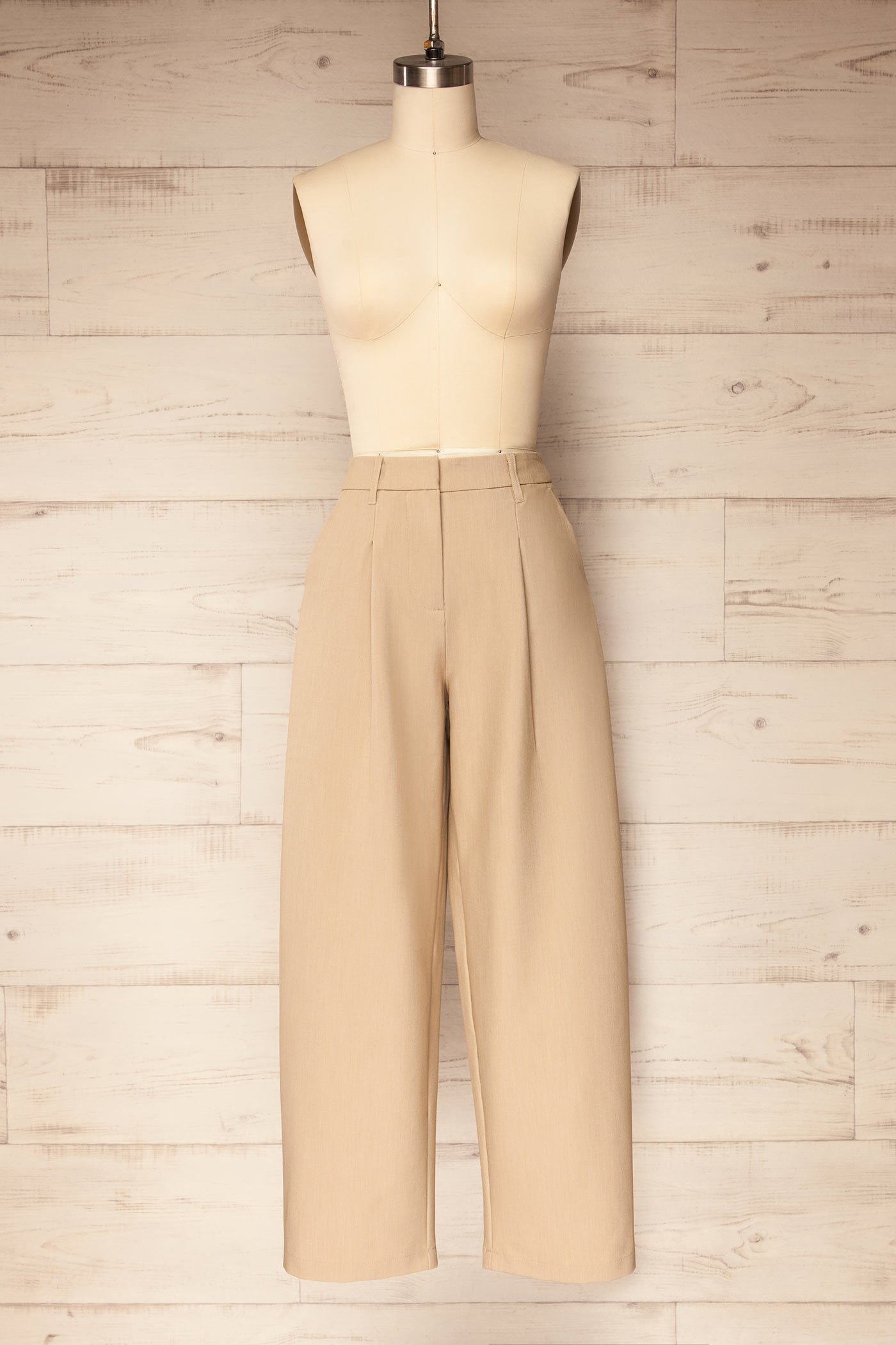 Satna Beige | Barrel Legs Trousers