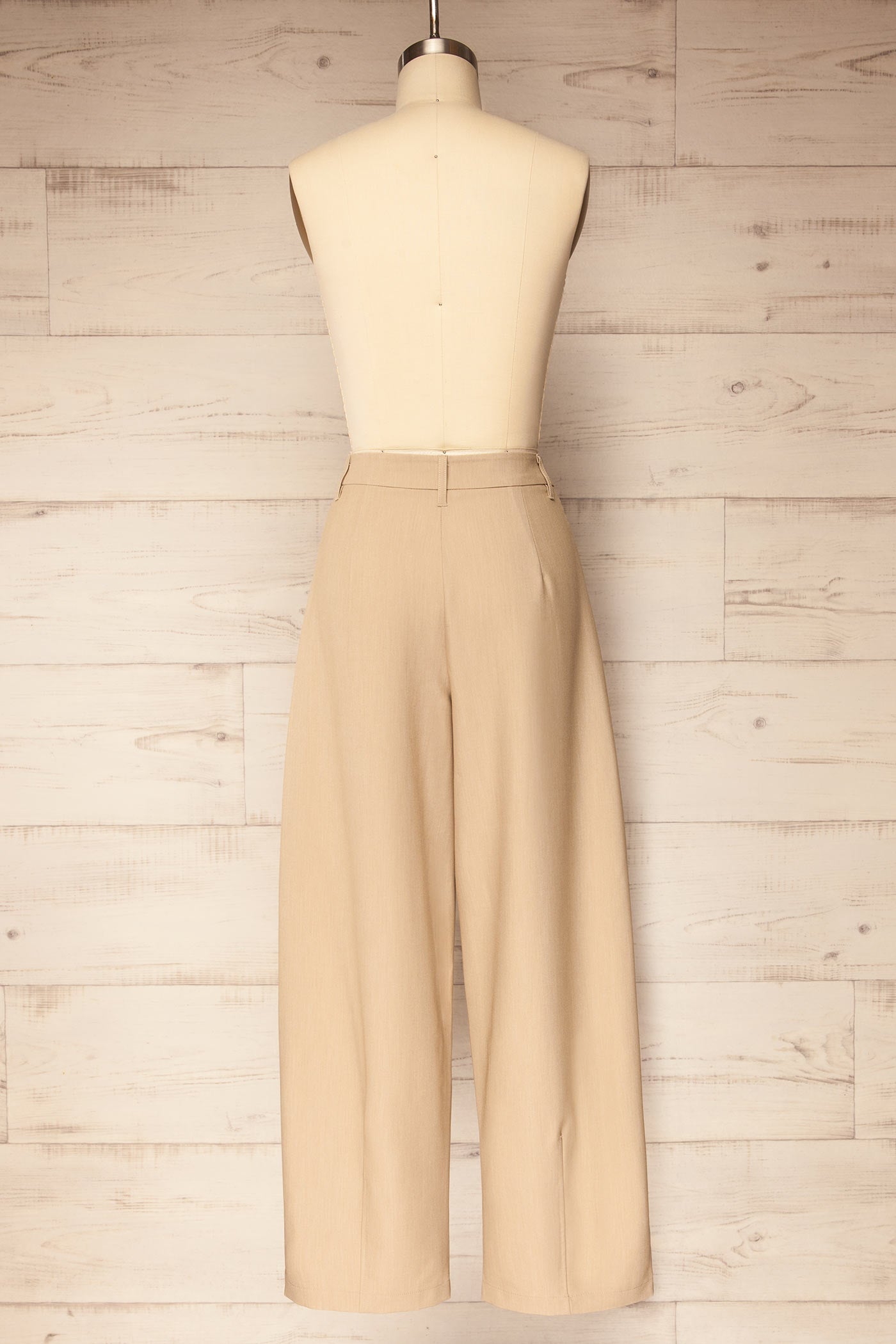 Satna Beige | Barrel Legs Trousers