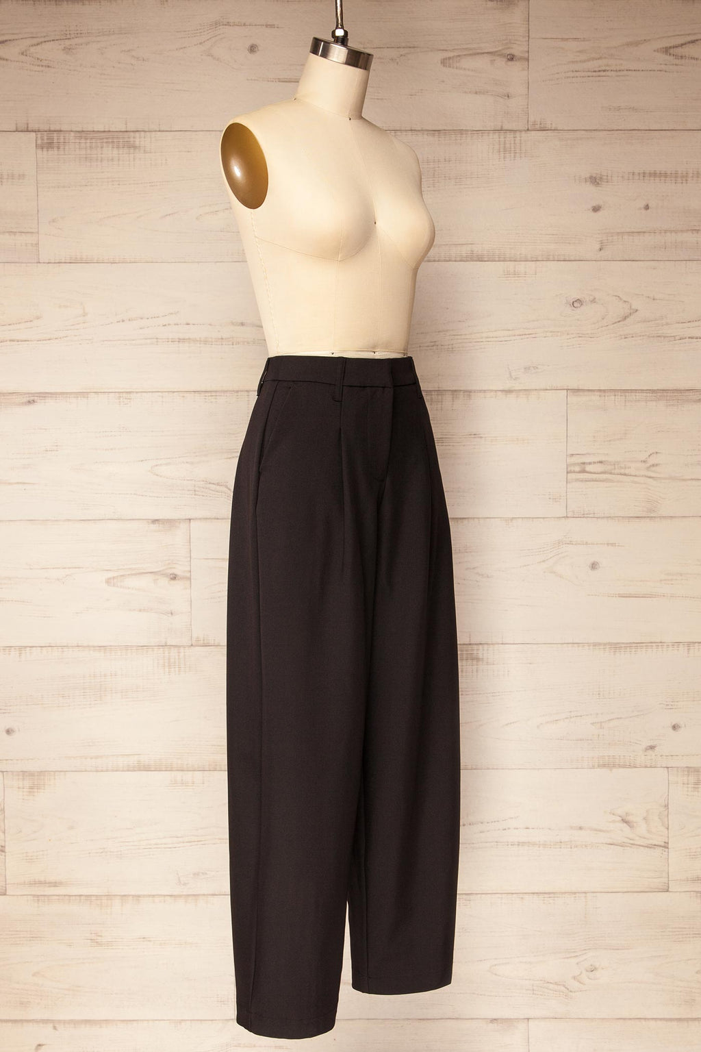 Satna Black | Barrel Legs Trousers