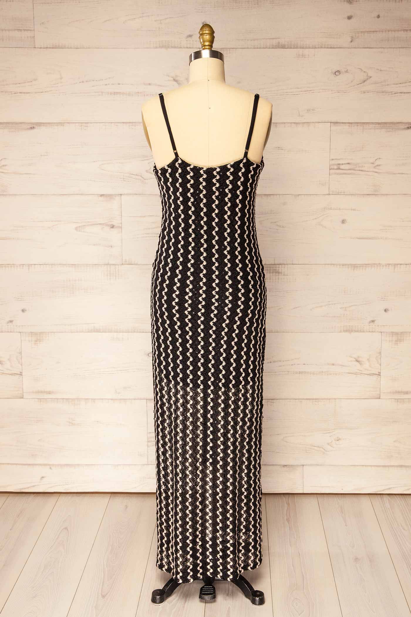 Alzey | Long Crochet Dress with Wavy Pattern