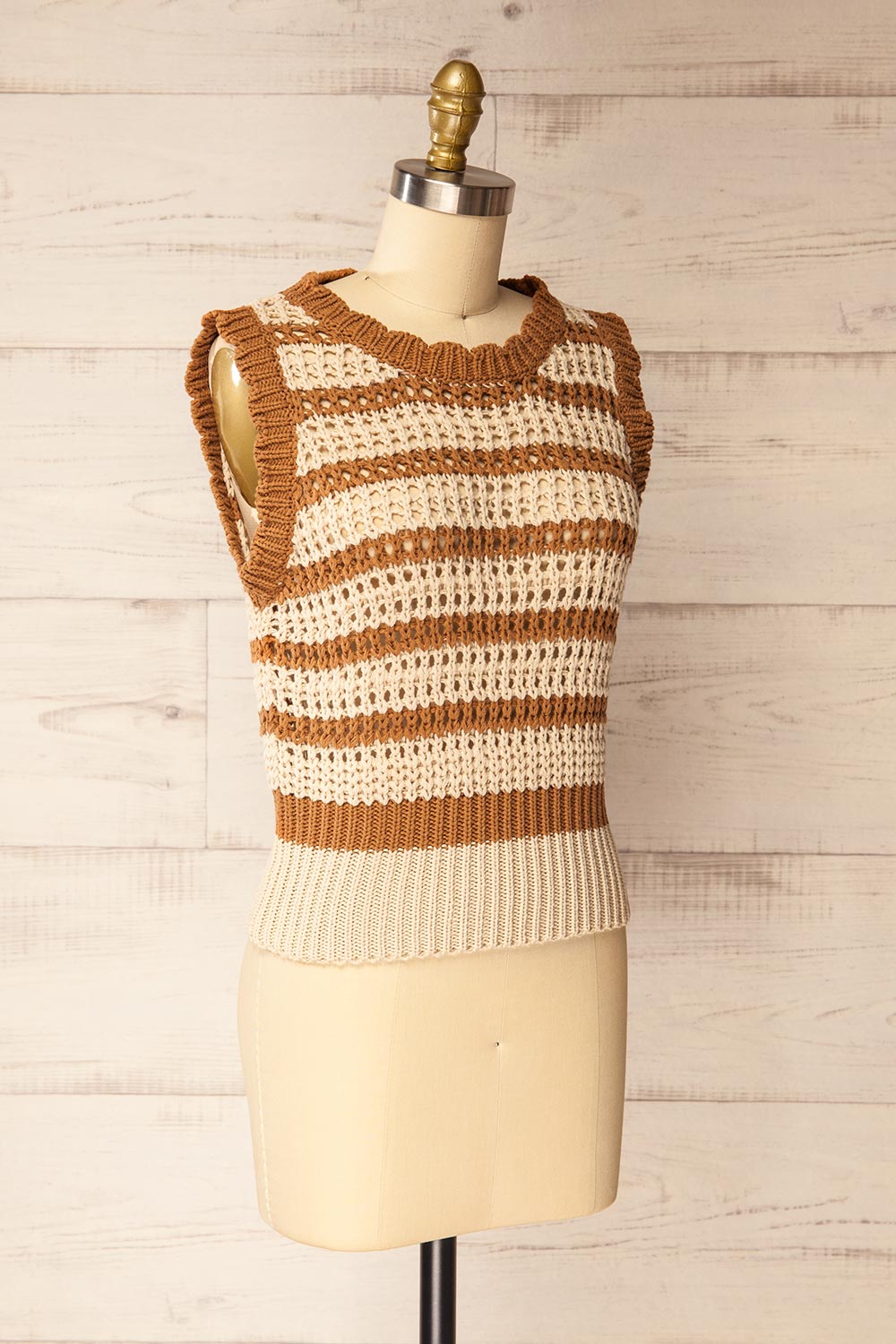 Barwani | Sleeveless Striped Crochet Vest