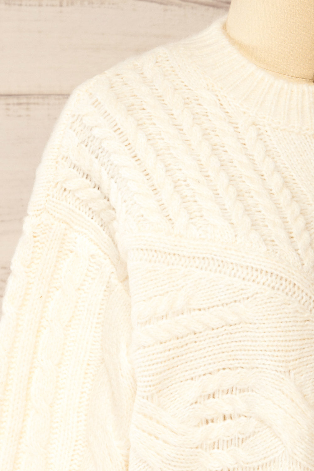 Boston | Ivory Cable Knit Sweater