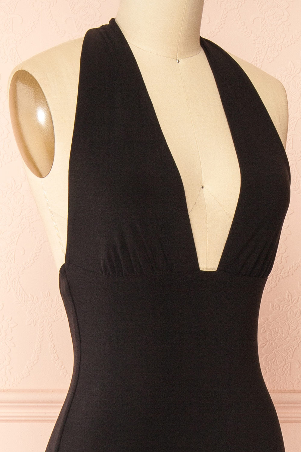 Caiden Black | Halter V Neck Open Back Mermaid Dress