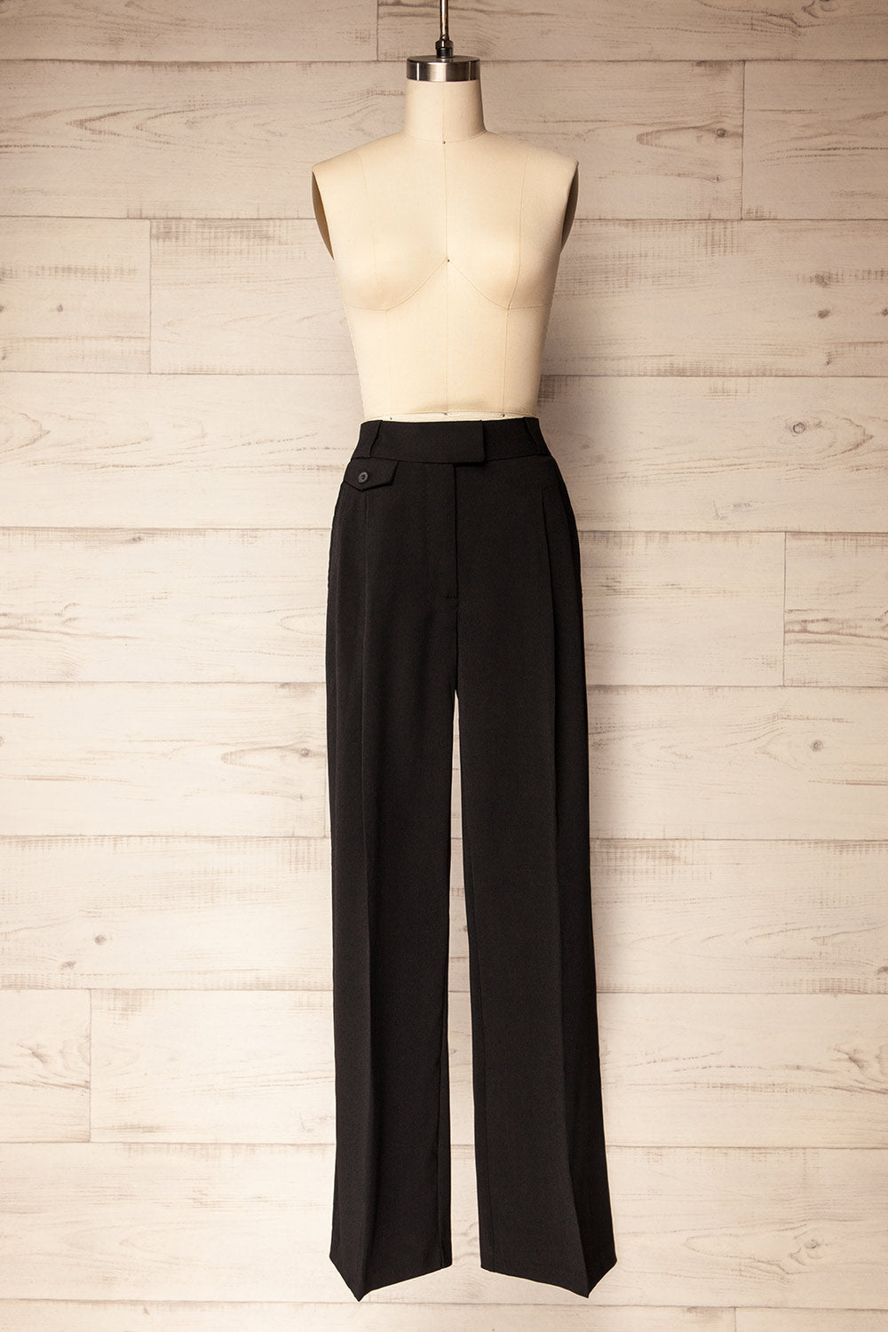 Cortona | Black Straight-Leg Pants with Pleats