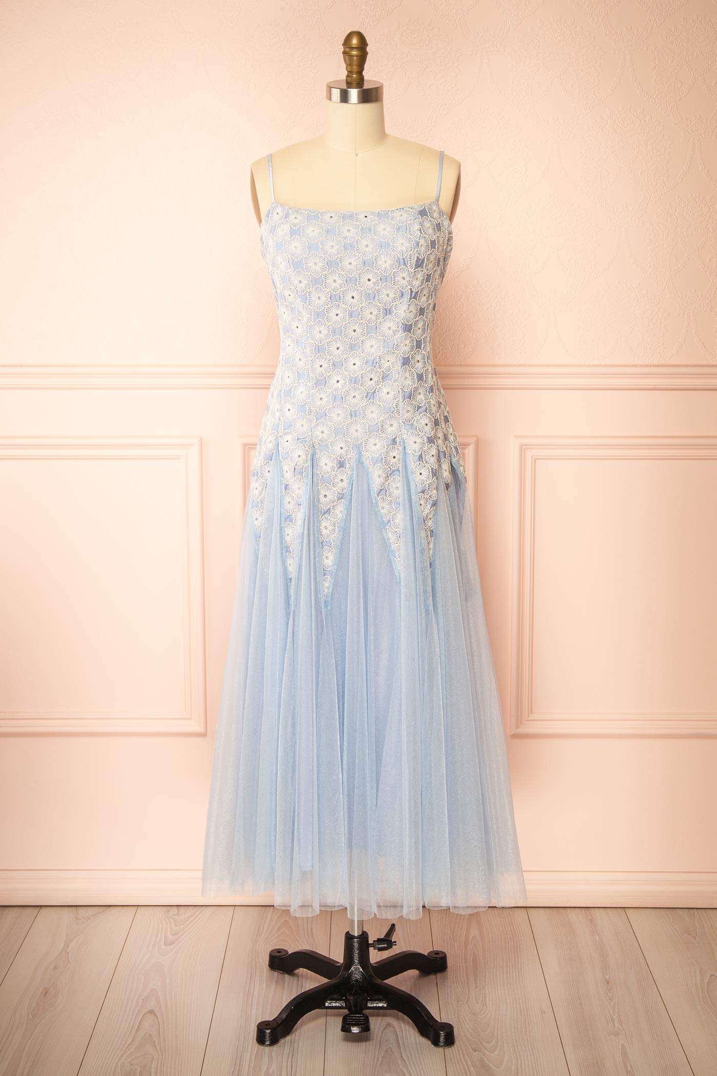 Delvina | Blue Floral Embroidered Midi Dress