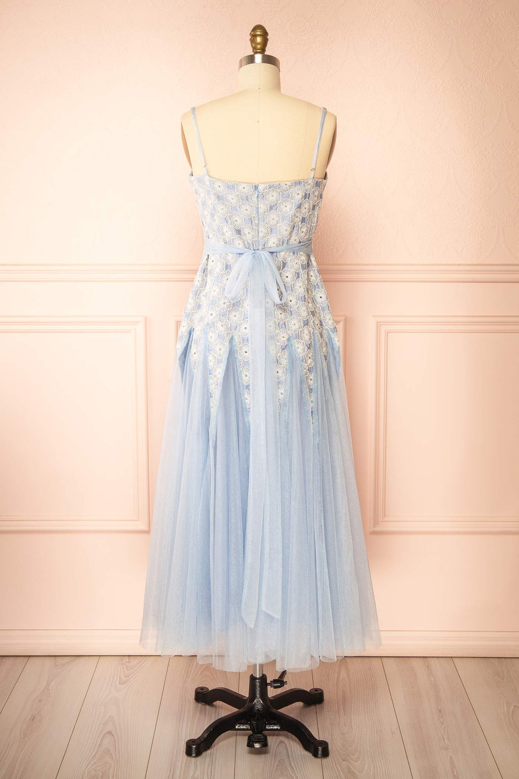 Delvina | Blue Floral Embroidered Midi Dress