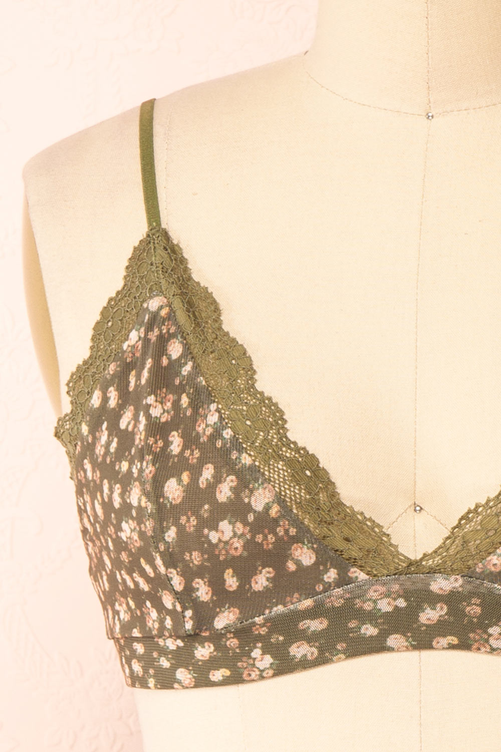 Distyle Green | Floral Mesh Bralette w/ Lace