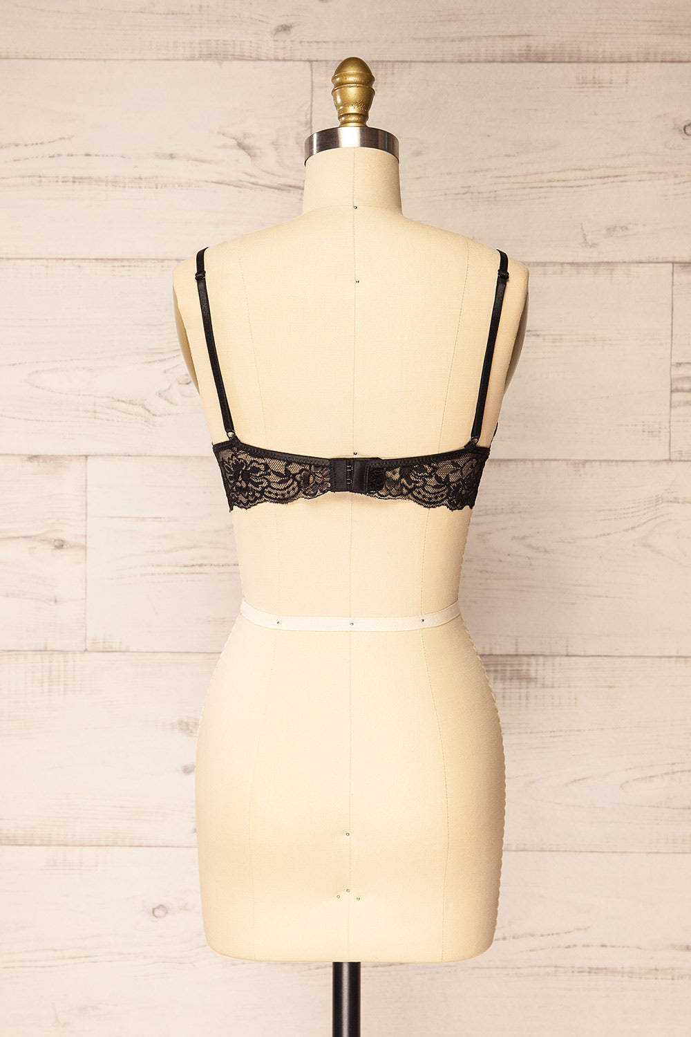 Ivrea | Black Lace Triangle Bralette
