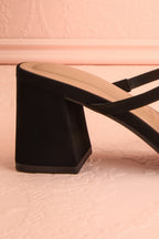 Kuina Black | Strappy Mid Heel Sandals