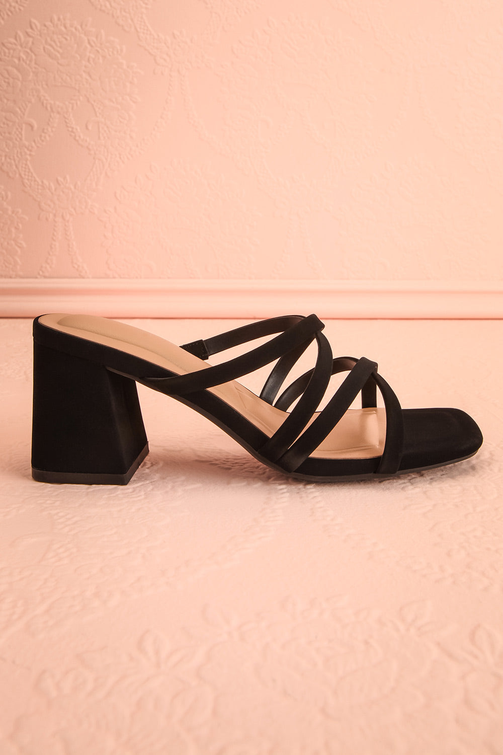 Kuina Black | Strappy Mid Heel Sandals