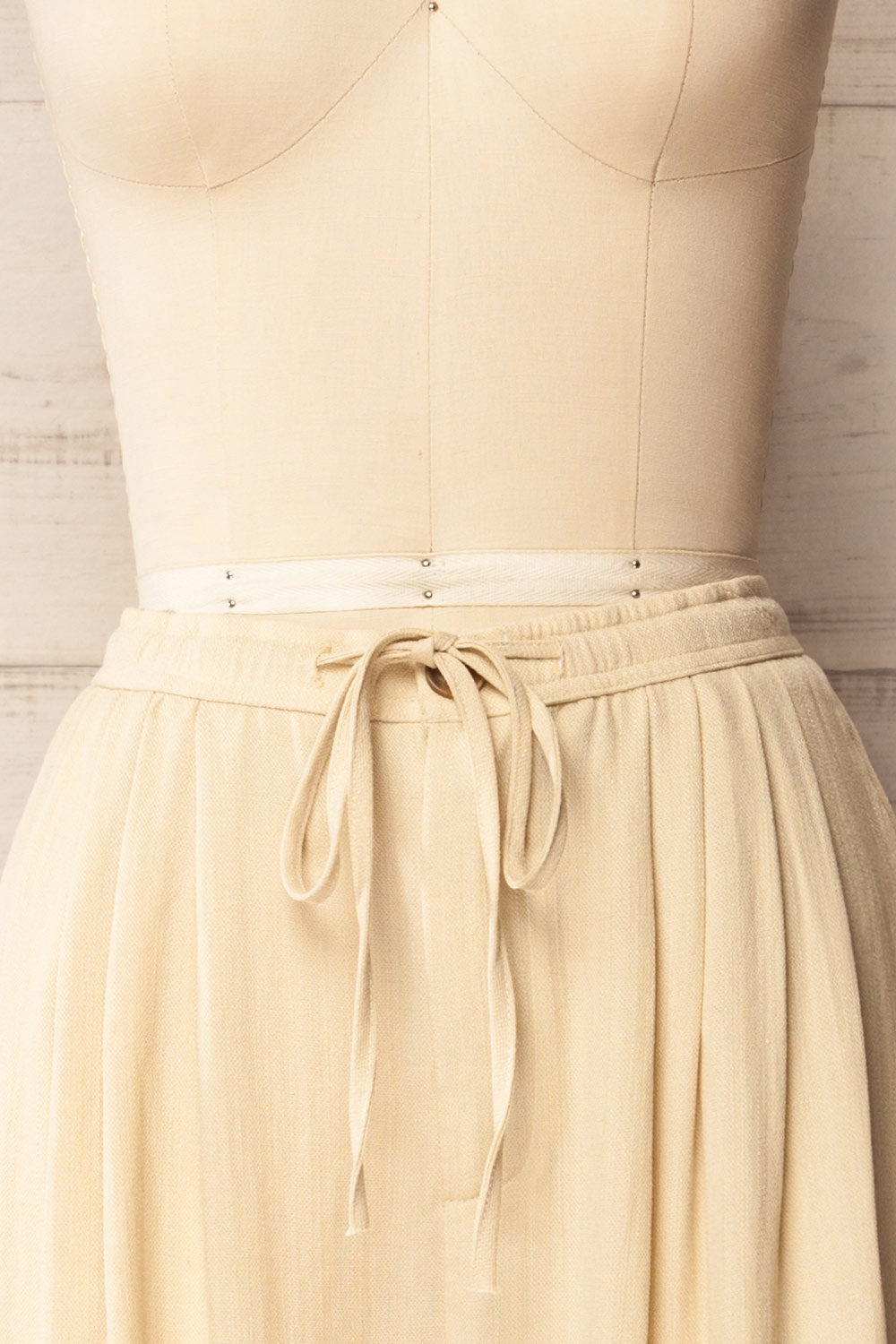 Lunglei Beige | Wide-Leg Pants with Front Pleat Details