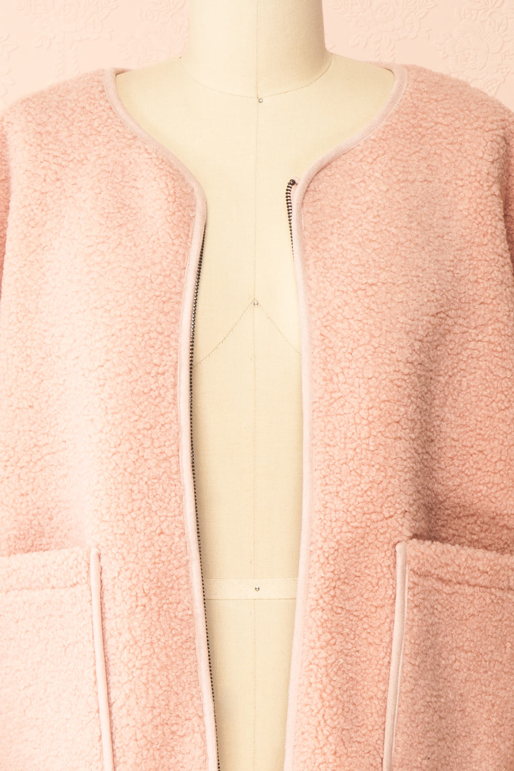 Madja | Pink Oversize Curly Jacket