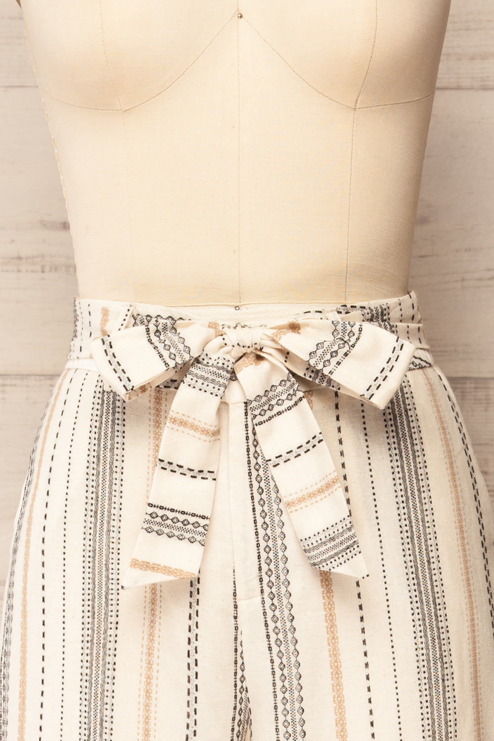 Pistoia | Striped Cropped Pants with Fabric Belt