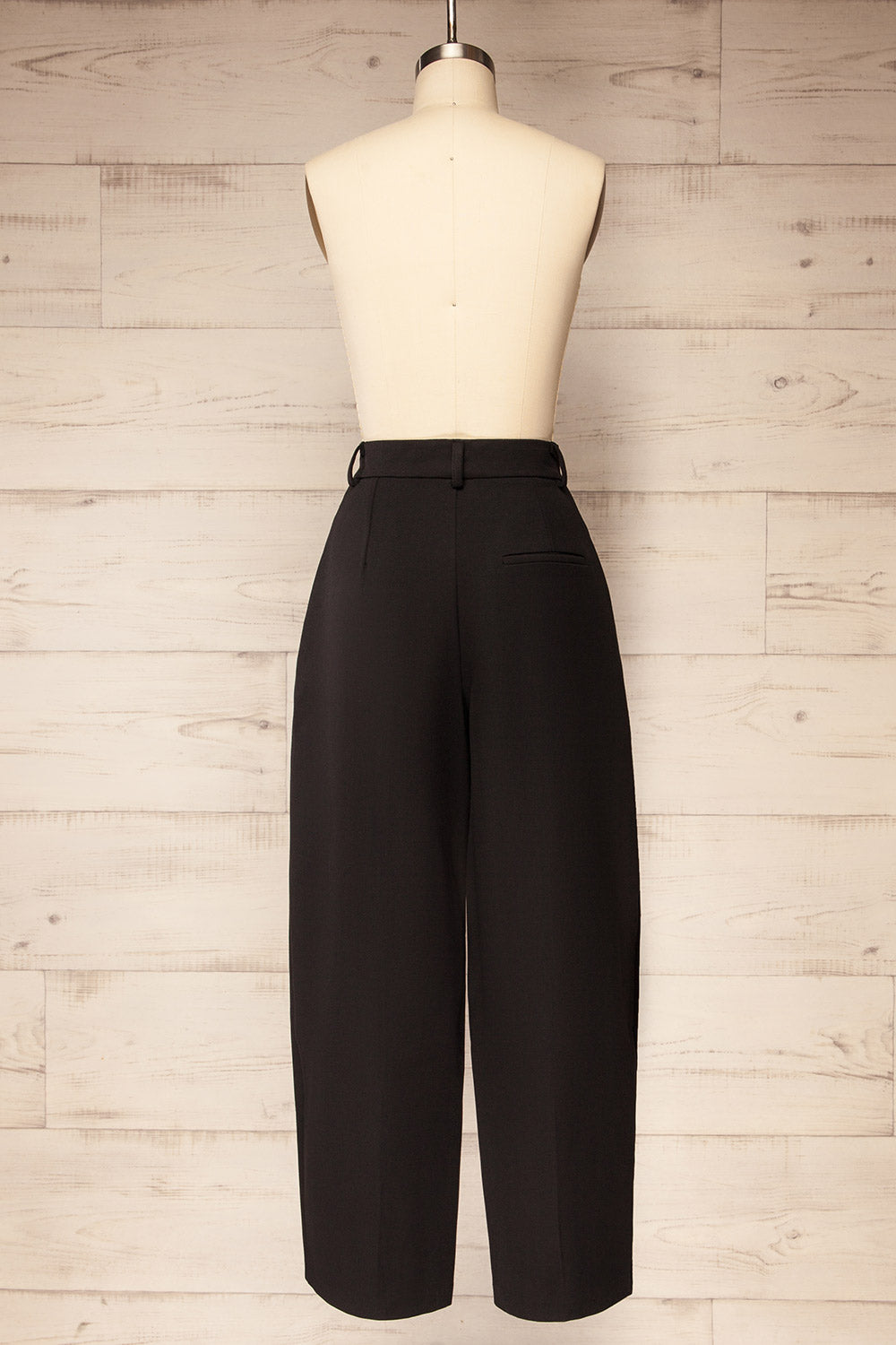 Raipur | Black Barrel Legs Tailored Pants