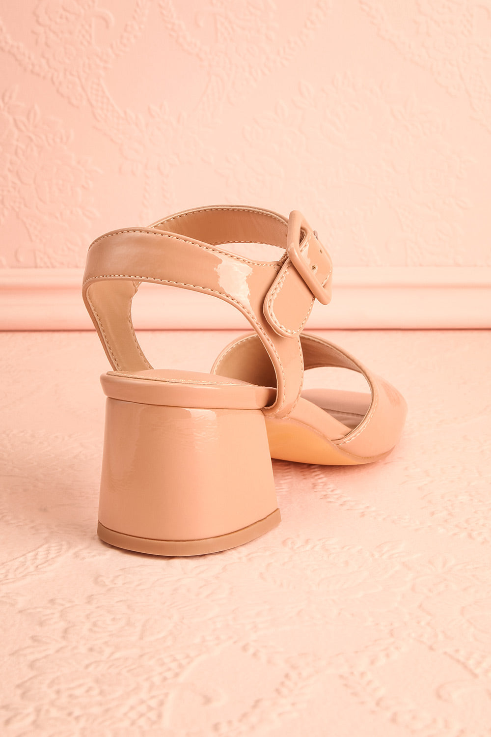 Rocita Beige | Glossy Heeled Sandals