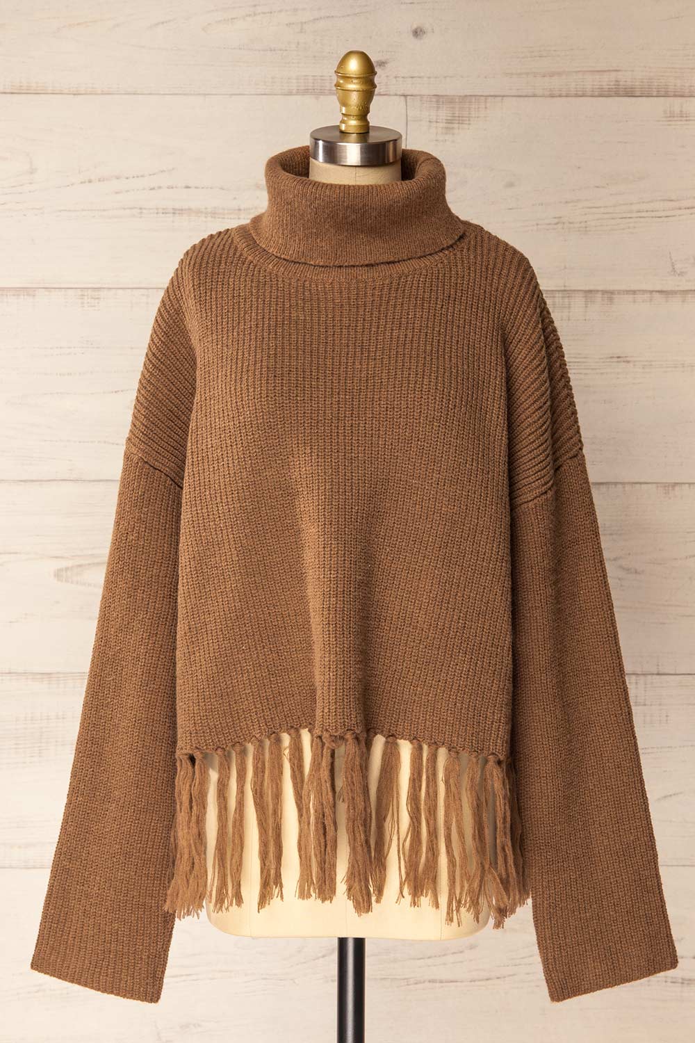 Sauzon Caramel | Oversized Turtleneck Sweater with Fringes