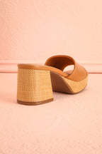 Tahis | Brown Wide Block Heeled Sandals with Raffia