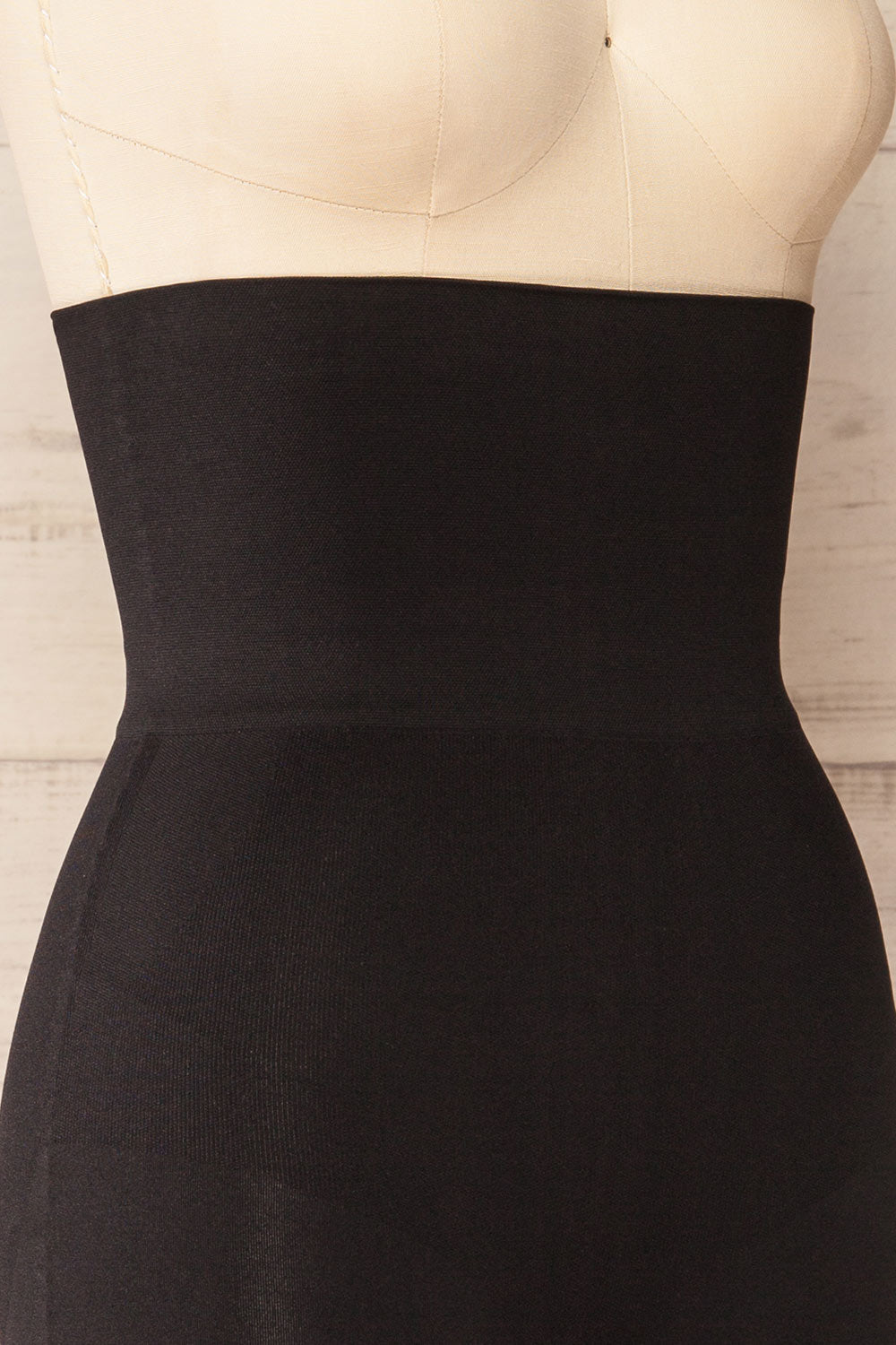 Talavera Black | Shapewear Shorts
