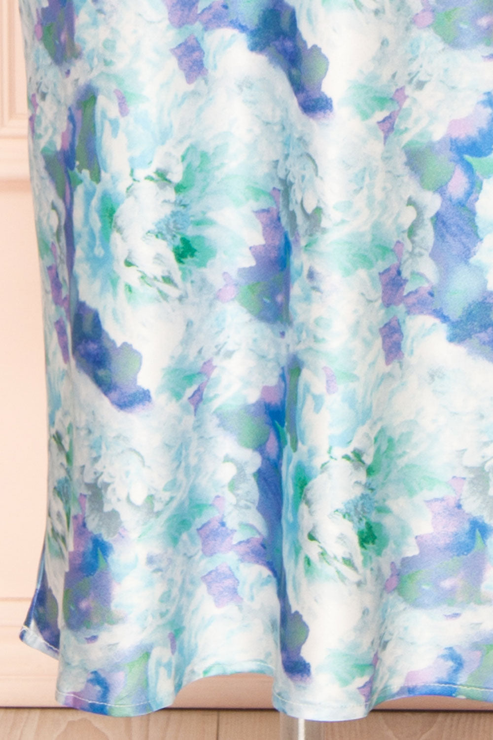 Theana | Long Dress with Blue Floral Pattern