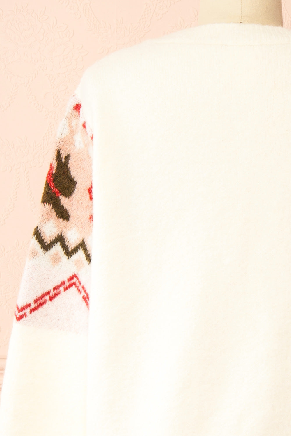 Vaelienne | Fuzzy Christmas Cardigan
